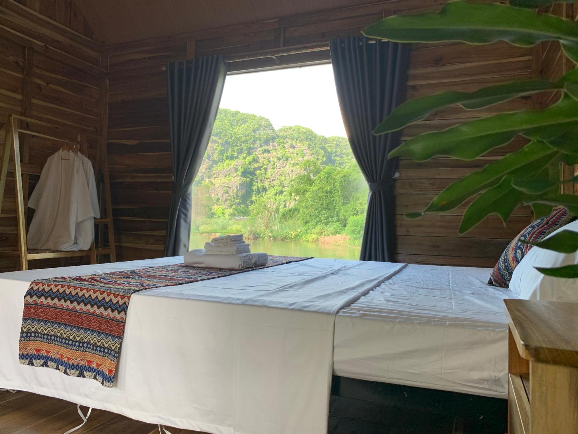 Peaceful Refuge Homestay Νιν Μπιν Εξωτερικό φωτογραφία